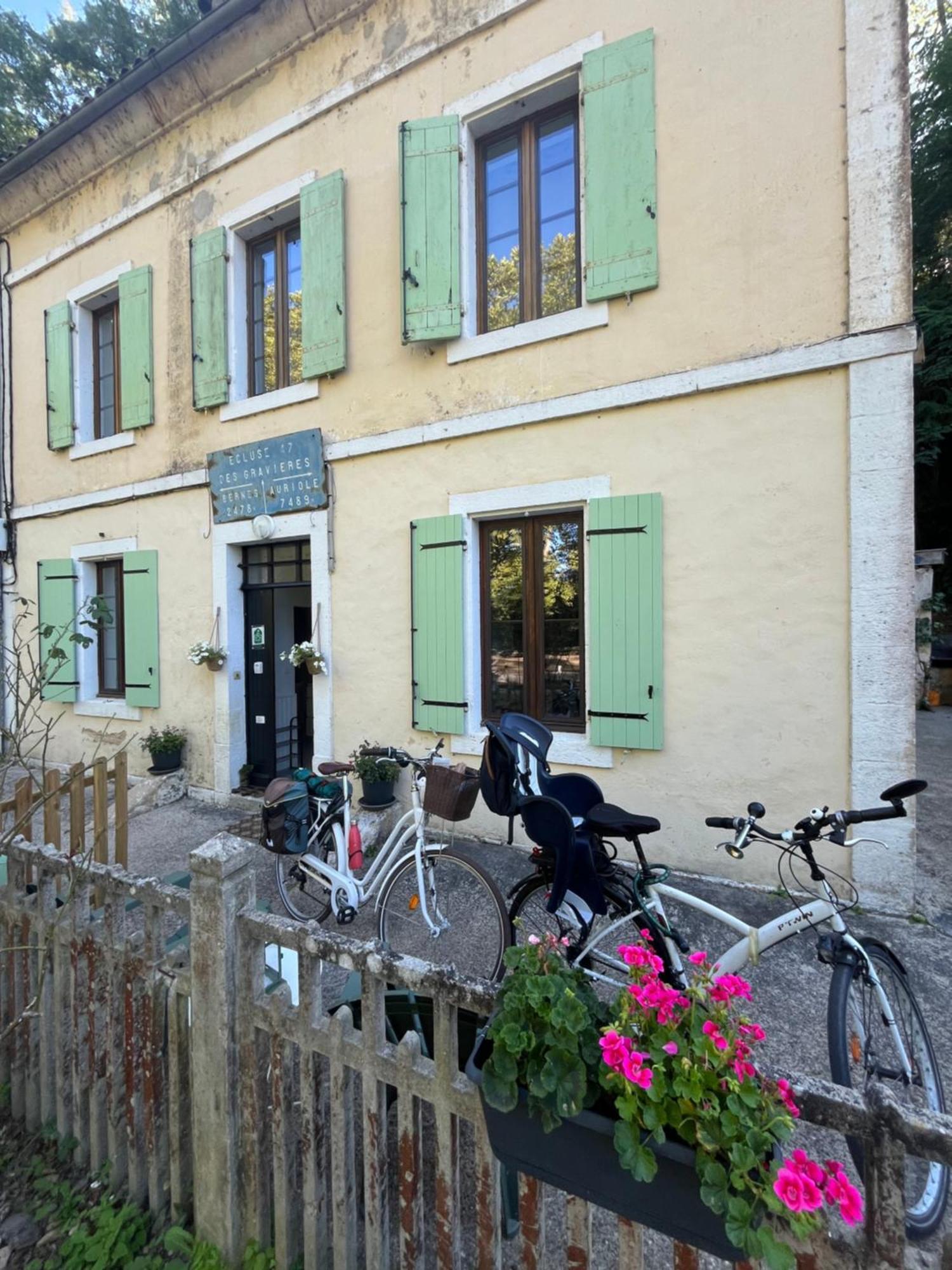 Maison Eclusiere Le Coup De Pompe Meilhan-sur-Garonne Ngoại thất bức ảnh